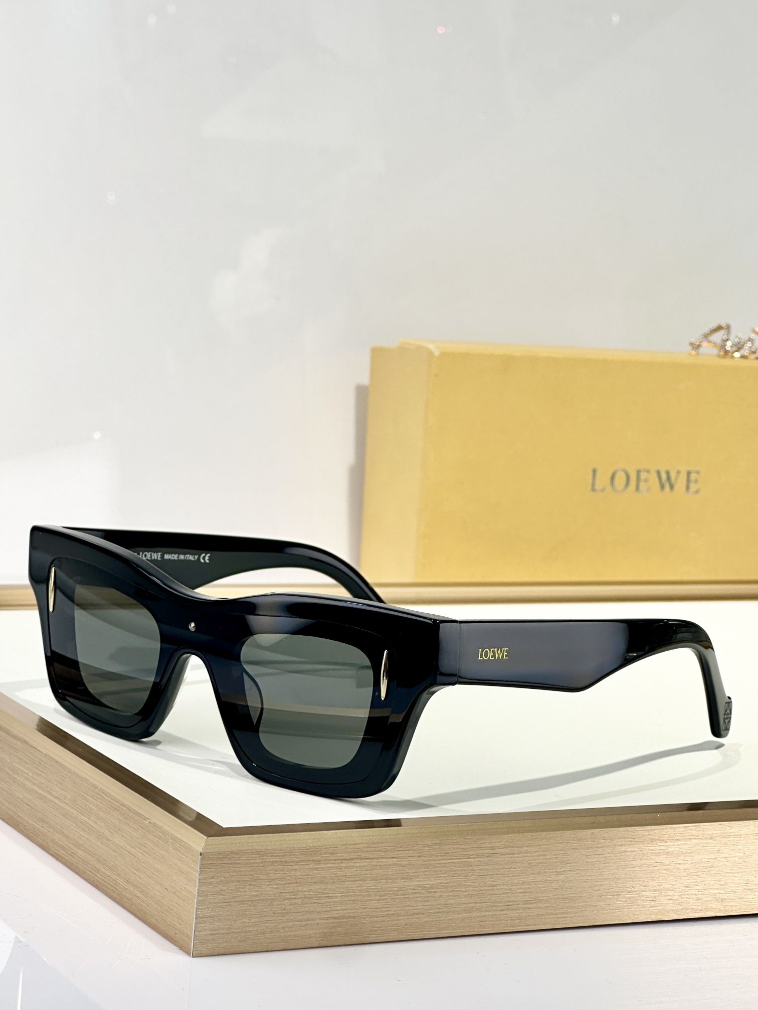 LOEWE_Glasses_yupoo_Original_quality