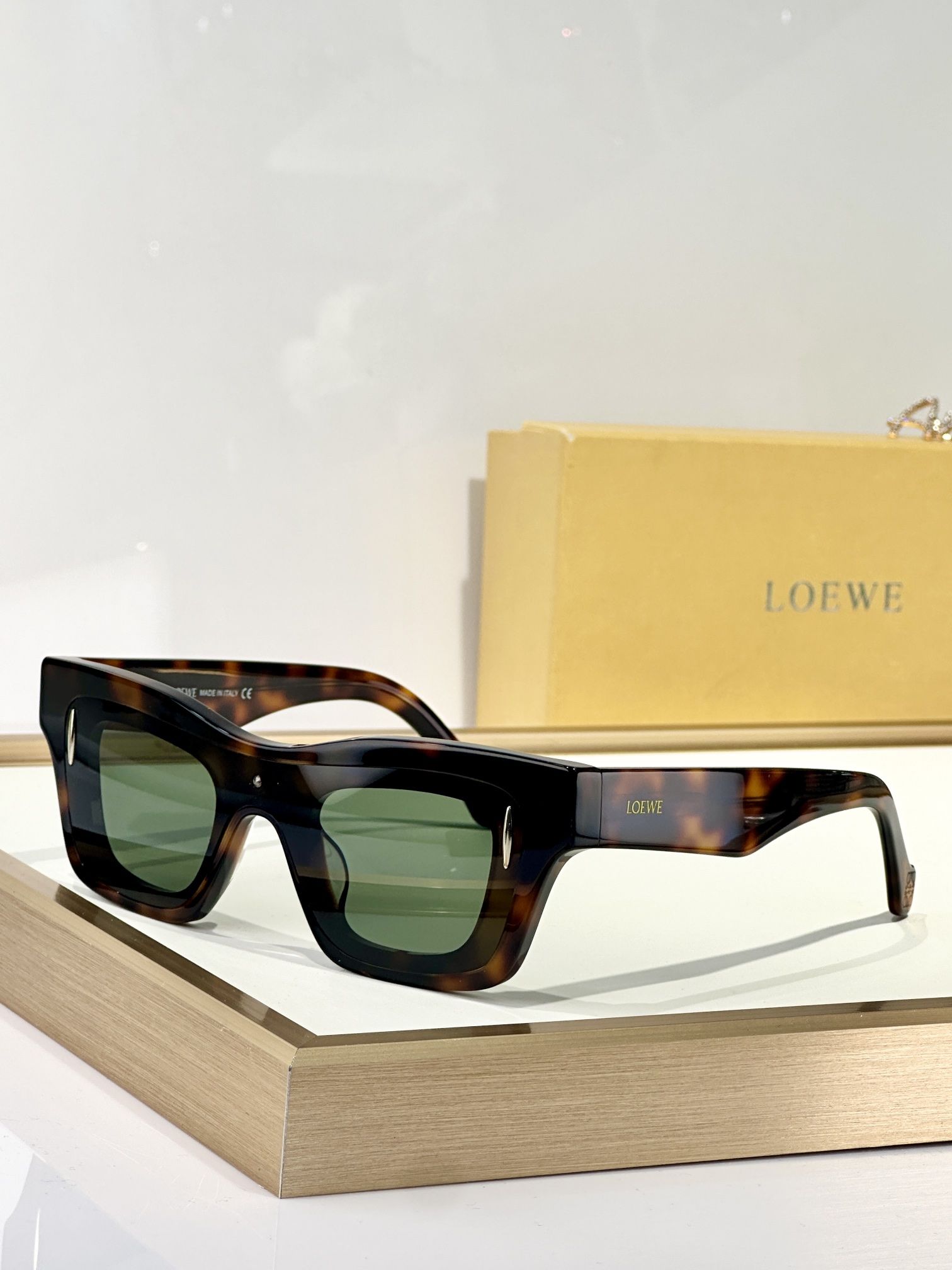 LOEWE_Glasses_yupoo_Original_quality