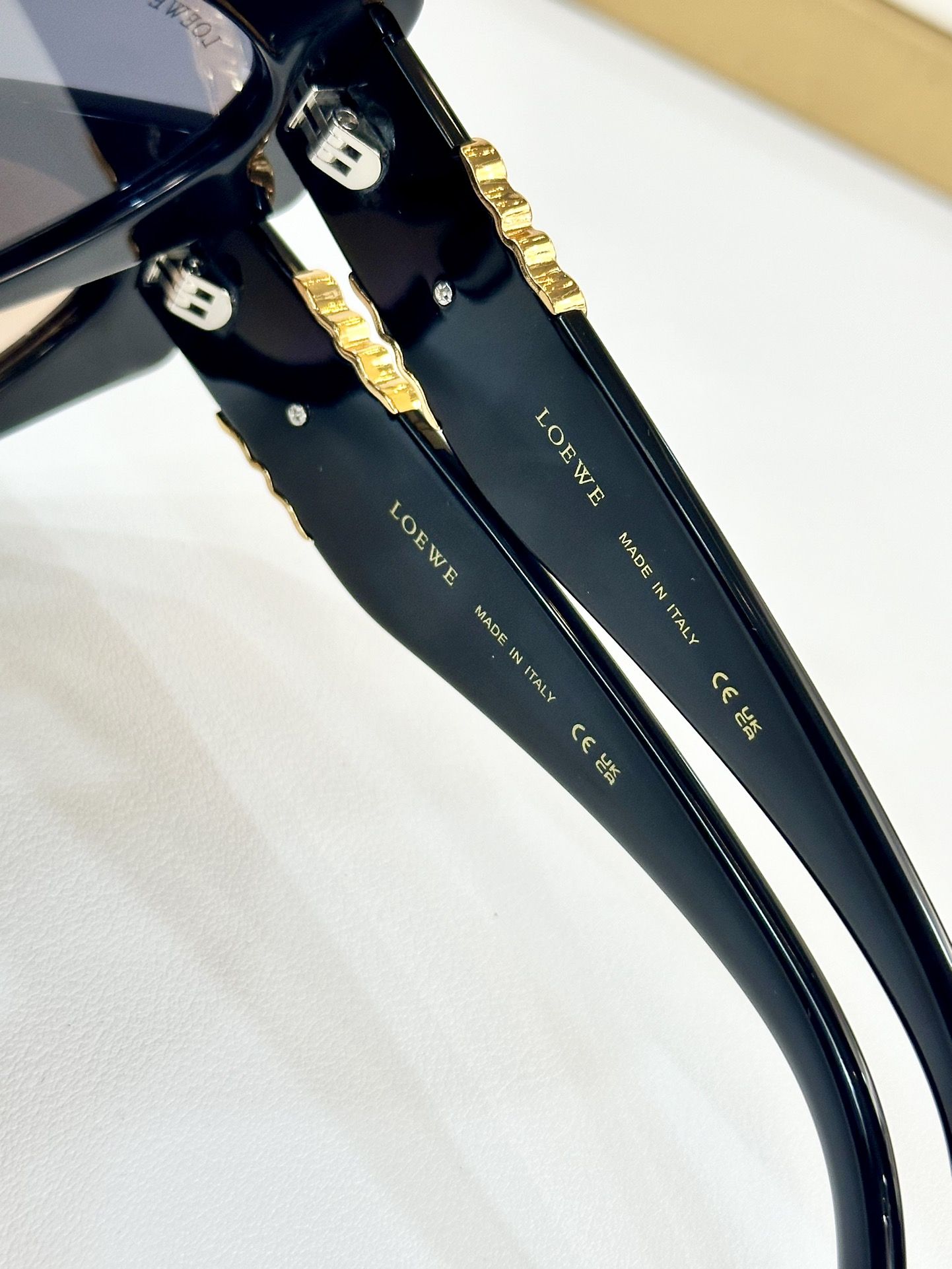 LOEWE_Glasses_yupoo_Original_quality