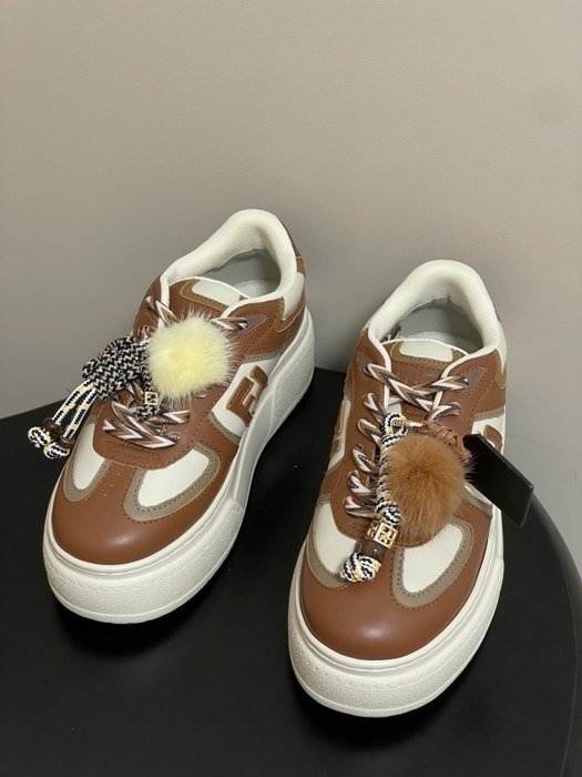 Fendi_Women_shoes_Latest styles_2026_yupoo_Original_quality