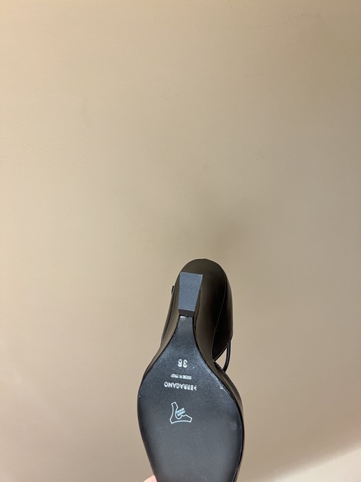 Ferragamo_Women_shoes_yupoo_Original_quality