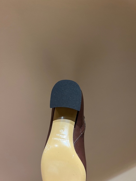 Ferragamo_Women_shoes_yupoo_Original_quality