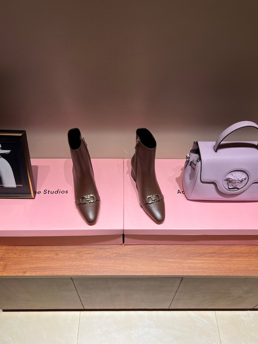 Ferragamo_Women_shoes_yupoo_Original_quality