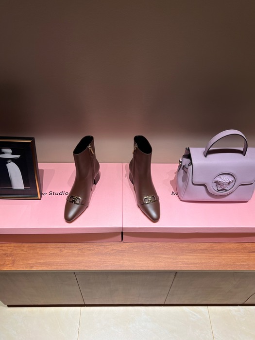 Ferragamo_Women_shoes_yupoo_Original_quality