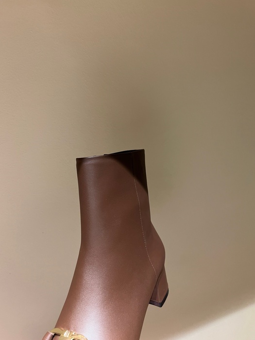 Ferragamo_Women_shoes_yupoo_Original_quality