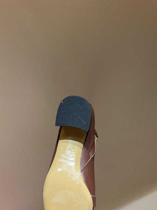 Ferragamo_Women_shoes_yupoo_Original_quality