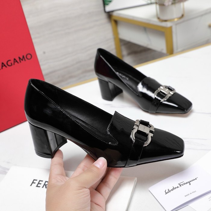 Ferragamo_Women_shoes_yupoo_Original_quality