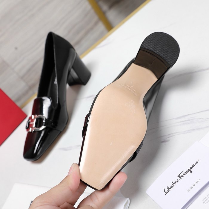 Ferragamo_Women_shoes_yupoo_Original_quality