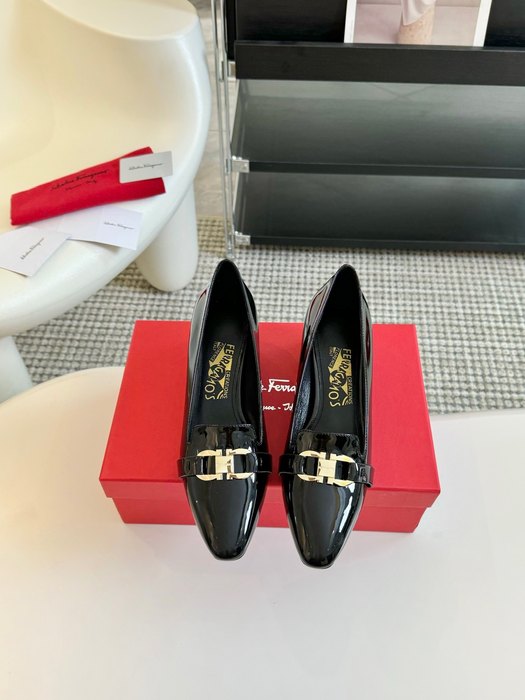 Ferragamo_Women_shoes_yupoo_Original_quality