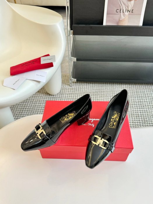 Ferragamo_Women_shoes_yupoo_Original_quality