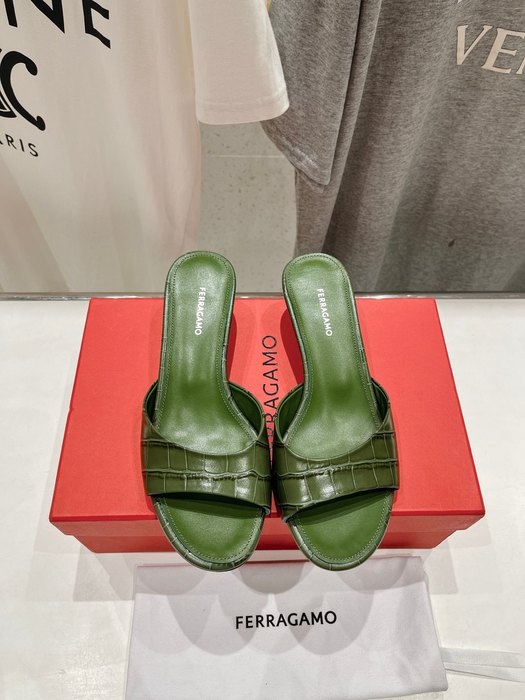 Ferragamo_Women_shoes_yupoo_Original_quality