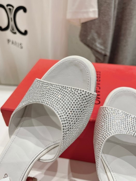 Ferragamo_Women_shoes_yupoo_Original_quality