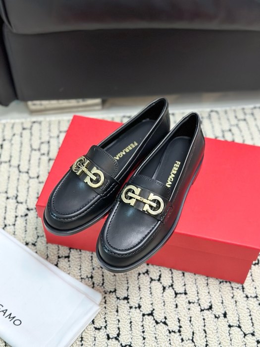 Ferragamo_Women_shoes_yupoo_Original_quality
