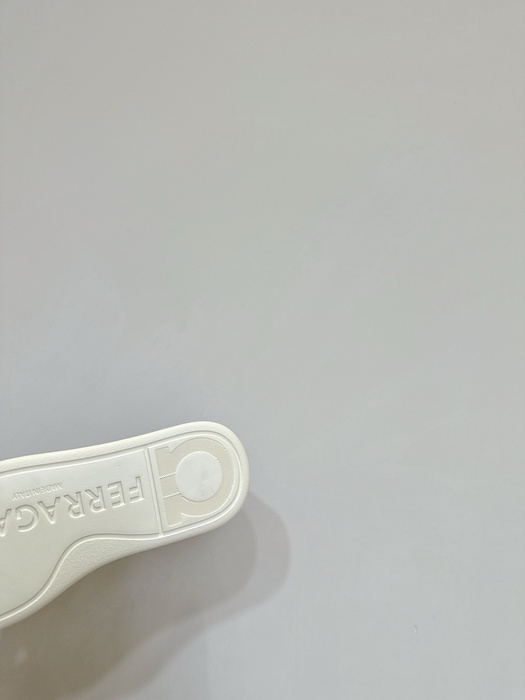 Ferragamo_Women_shoes_yupoo_Original_quality