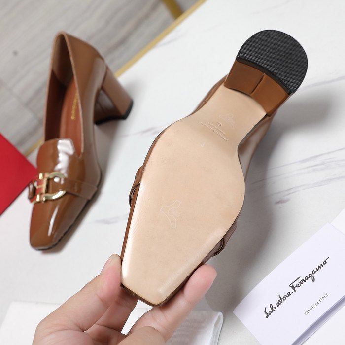 Ferragamo_Women_shoes_yupoo_Original_quality