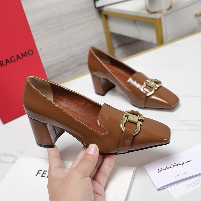 Ferragamo_Women_shoes_yupoo_Original_quality