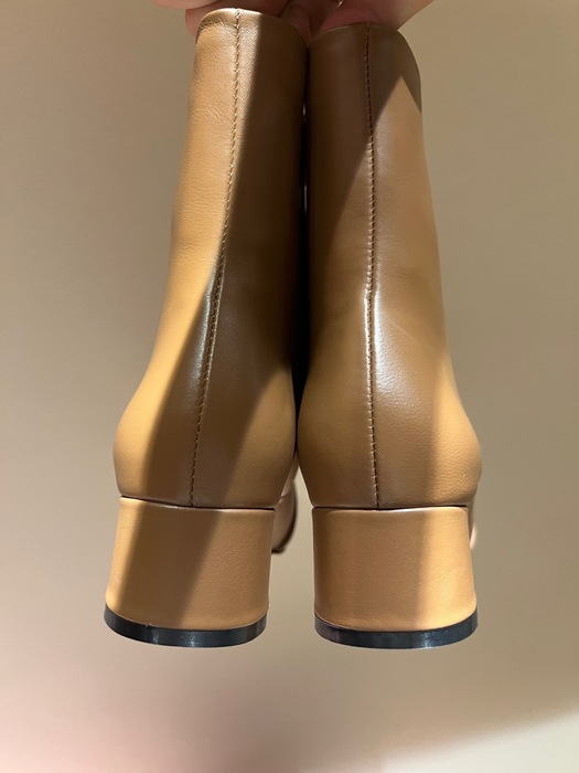 Ferragamo_Women_shoes_yupoo_Original_quality