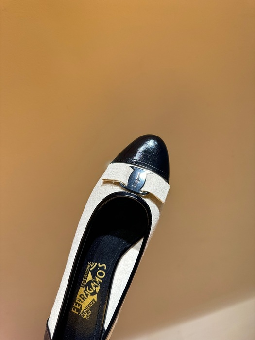 Ferragamo_Women_shoes_yupoo_Original_quality