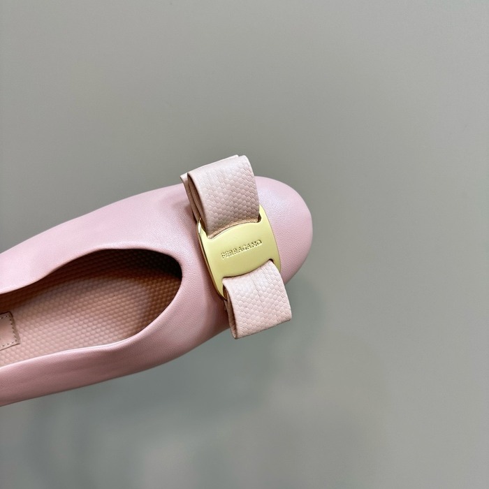 Ferragamo_Women_shoes_yupoo_Original_quality