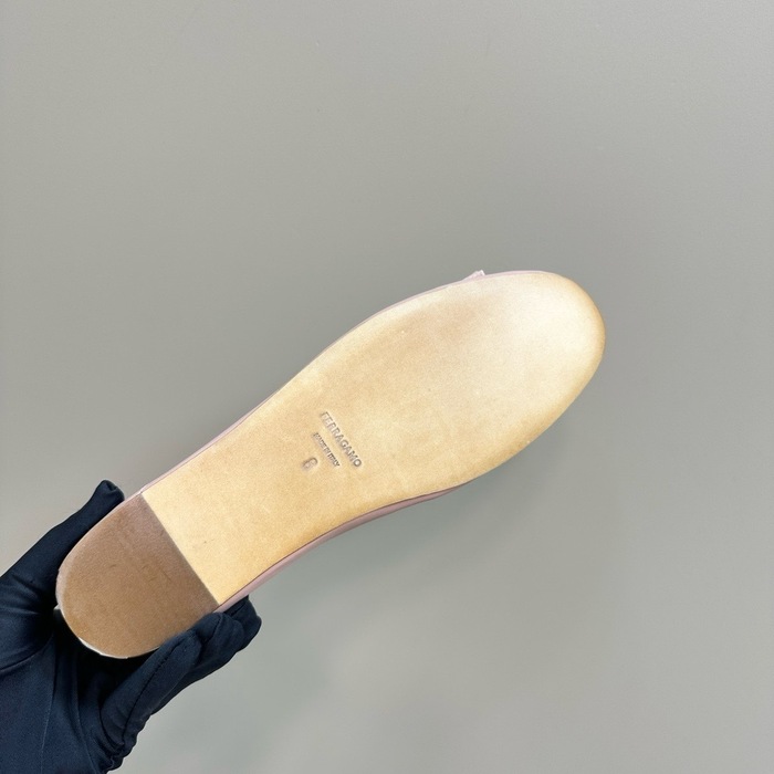 Ferragamo_Women_shoes_yupoo_Original_quality