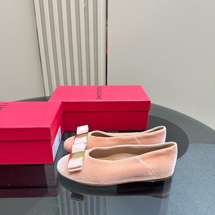 Ferragamo_Women_shoes_yupoo_Original_quality