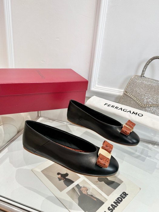 Ferragamo_Women_shoes_yupoo_Original_quality