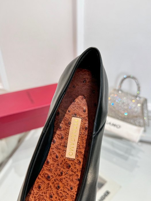 Ferragamo_Women_shoes_yupoo_Original_quality