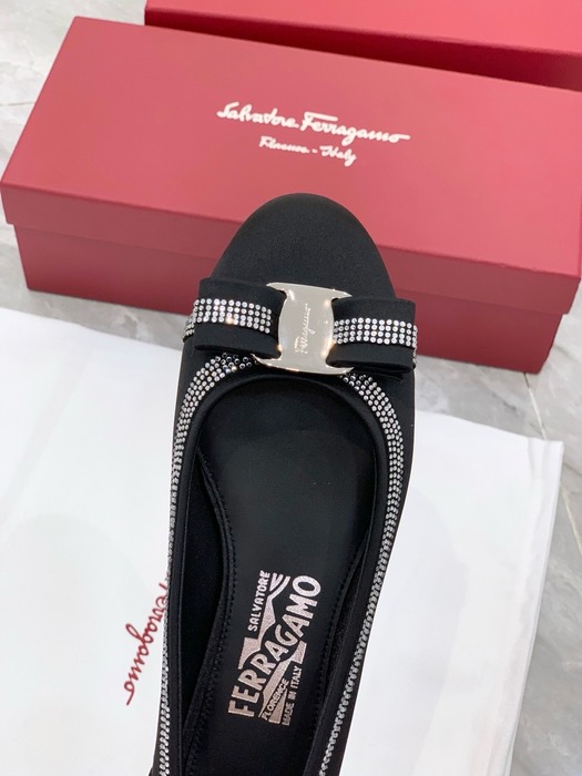 Ferragamo_Women_shoes_yupoo_Original_quality