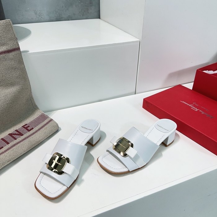 Ferragamo_Women_shoes_yupoo_Original_quality