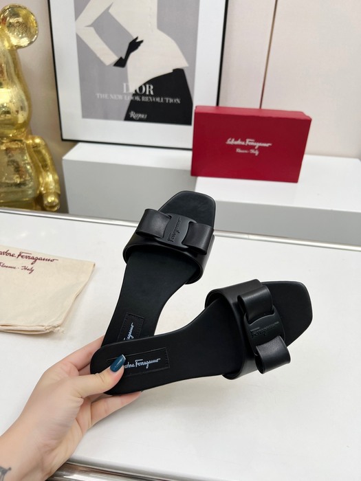 Ferragamo_Women_shoes_yupoo_Original_quality