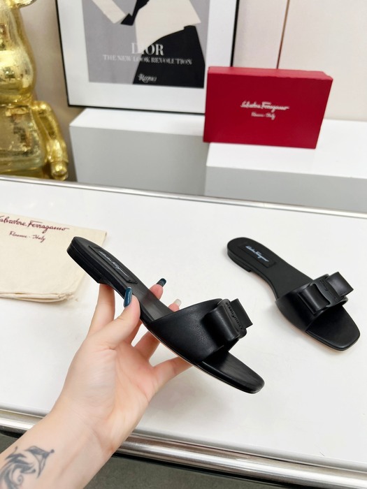 Ferragamo_Women_shoes_yupoo_Original_quality