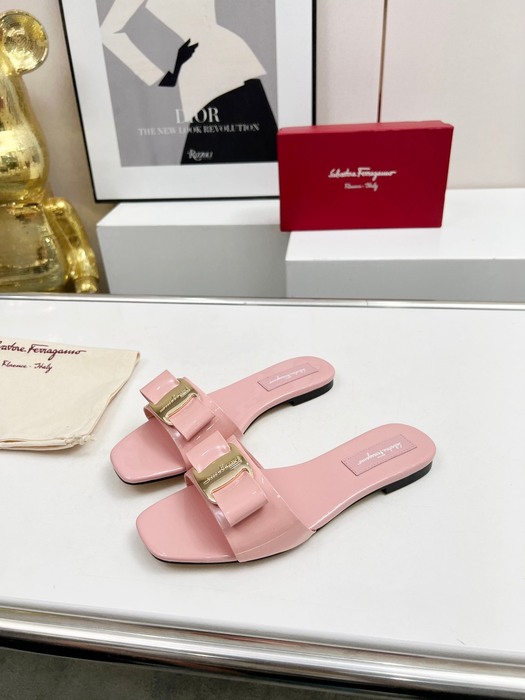 Ferragamo_Women_shoes_yupoo_Original_quality