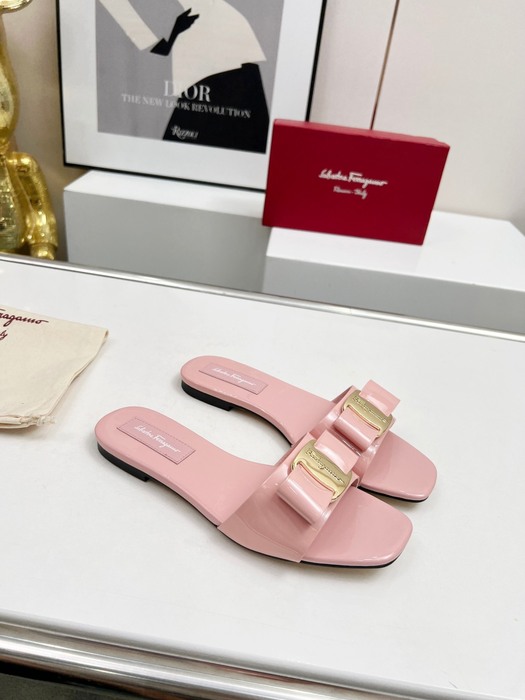 Ferragamo_Women_shoes_yupoo_Original_quality