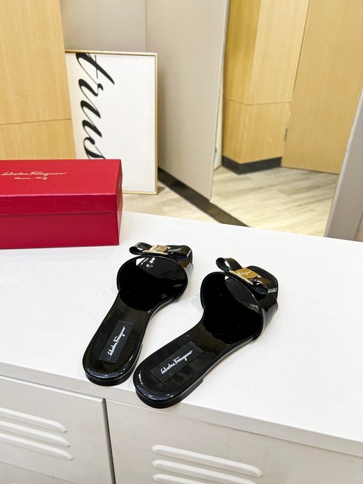 Ferragamo_Women_shoes_yupoo_Original_quality