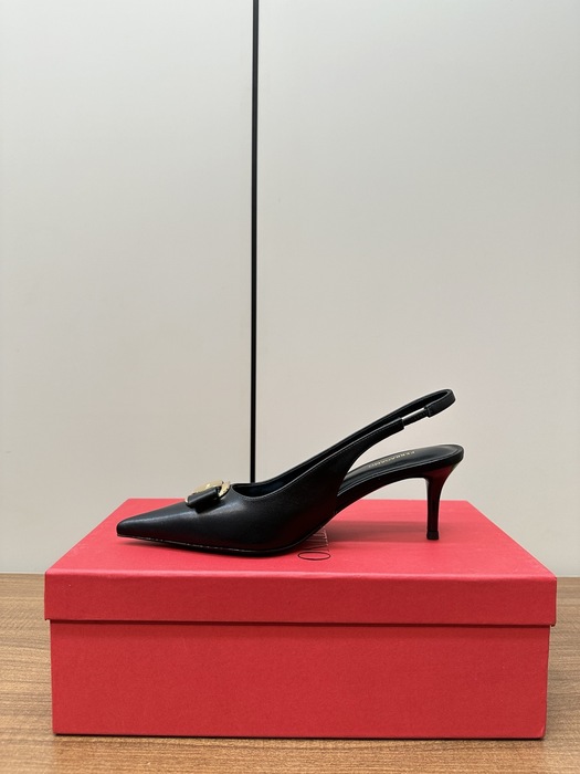 Ferragamo_Women_shoes_yupoo_Original_quality