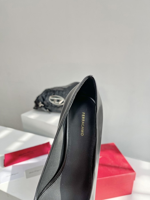 Ferragamo_Women_shoes_yupoo_Original_quality