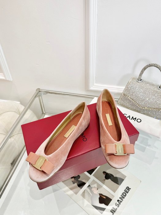 Ferragamo_Women_shoes_yupoo_Original_quality