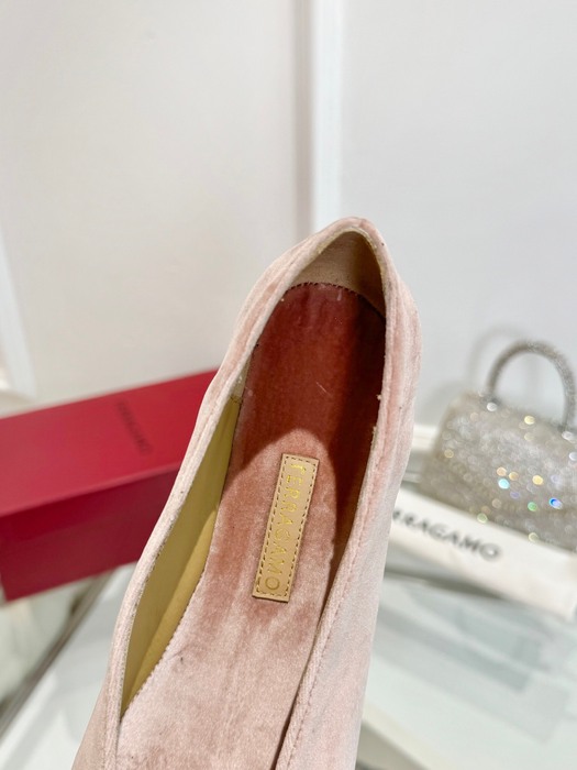 Ferragamo_Women_shoes_yupoo_Original_quality