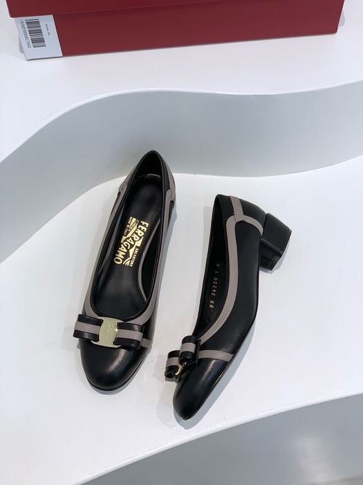 Ferragamo_Women_shoes_yupoo_Original_quality