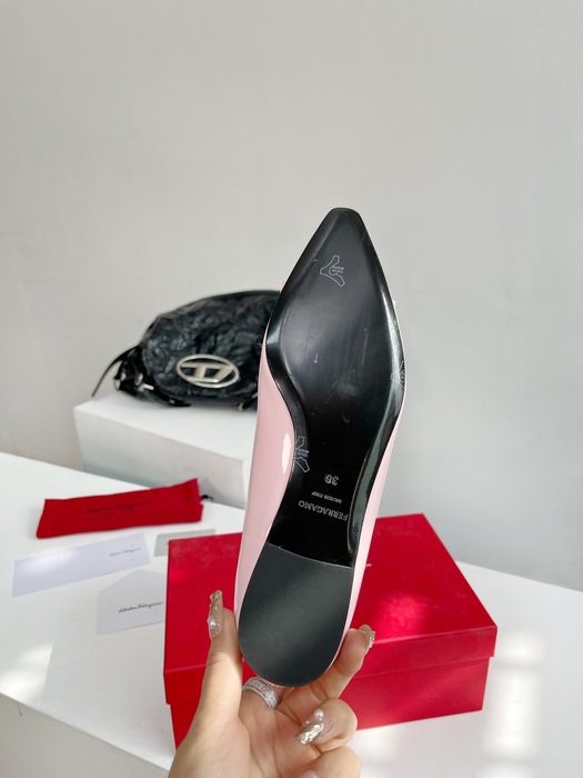 Ferragamo_Women_shoes_yupoo_Original_quality