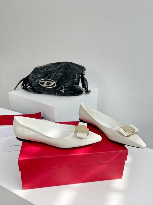 Ferragamo_Women_shoes_yupoo_Original_quality
