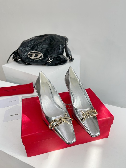 Ferragamo_Women_shoes_yupoo_Original_quality