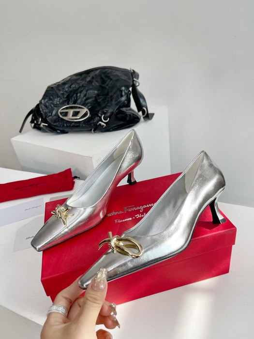 Ferragamo_Women_shoes_yupoo_Original_quality