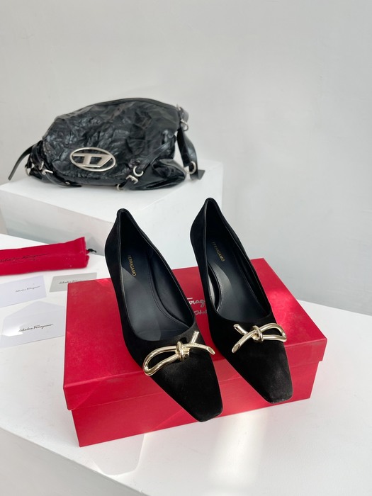 Ferragamo_Women_shoes_yupoo_Original_quality