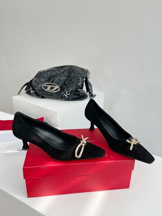 Ferragamo_Women_shoes_yupoo_Original_quality
