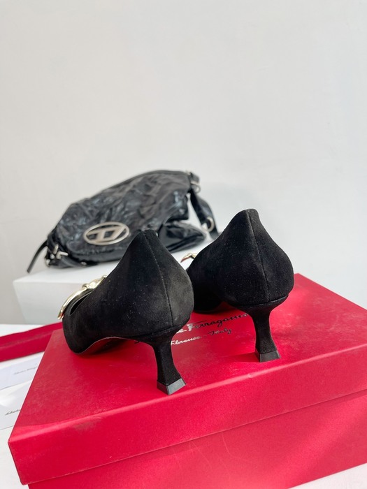 Ferragamo_Women_shoes_yupoo_Original_quality