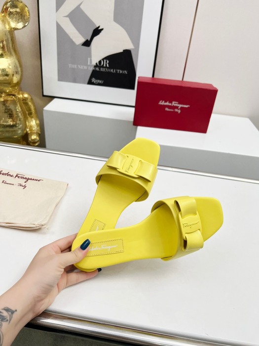 Ferragamo_Women_shoes_yupoo_Original_quality