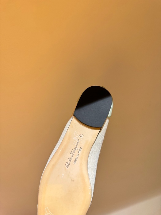 Ferragamo_Women_shoes_yupoo_Original_quality