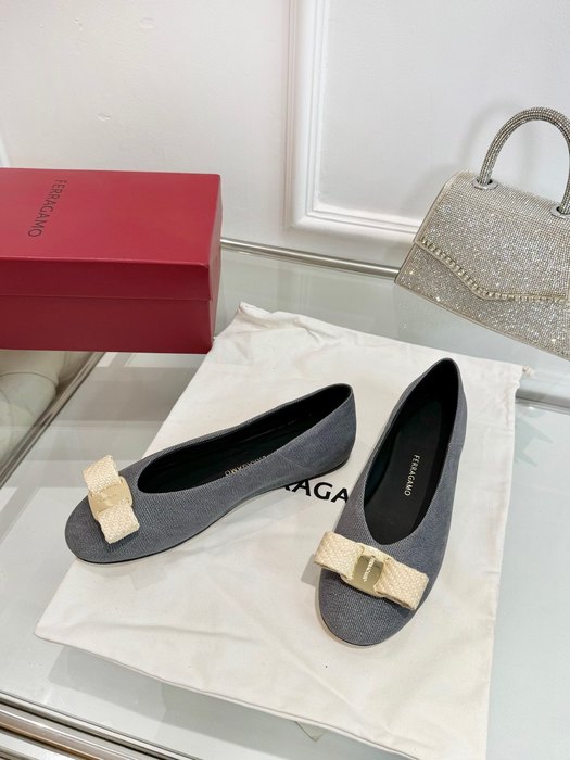 Ferragamo_Women_shoes_yupoo_Original_quality