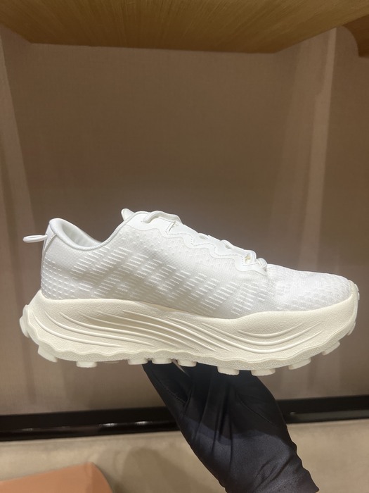 MiuMiu_women_shoes_yupoo_Original_quality